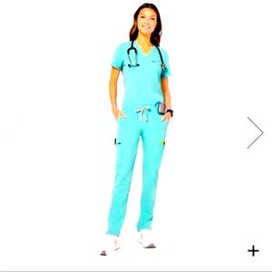 Figs Scrub Bundle- 1 top and 2 bottoms